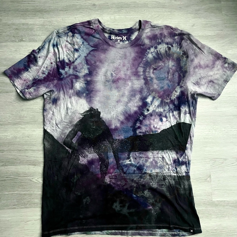 Hurley Purple and Black Tie-Dye Men's Tee